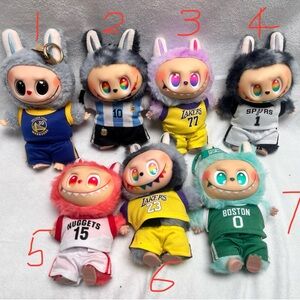 Labubu clothes (Labubu not included)